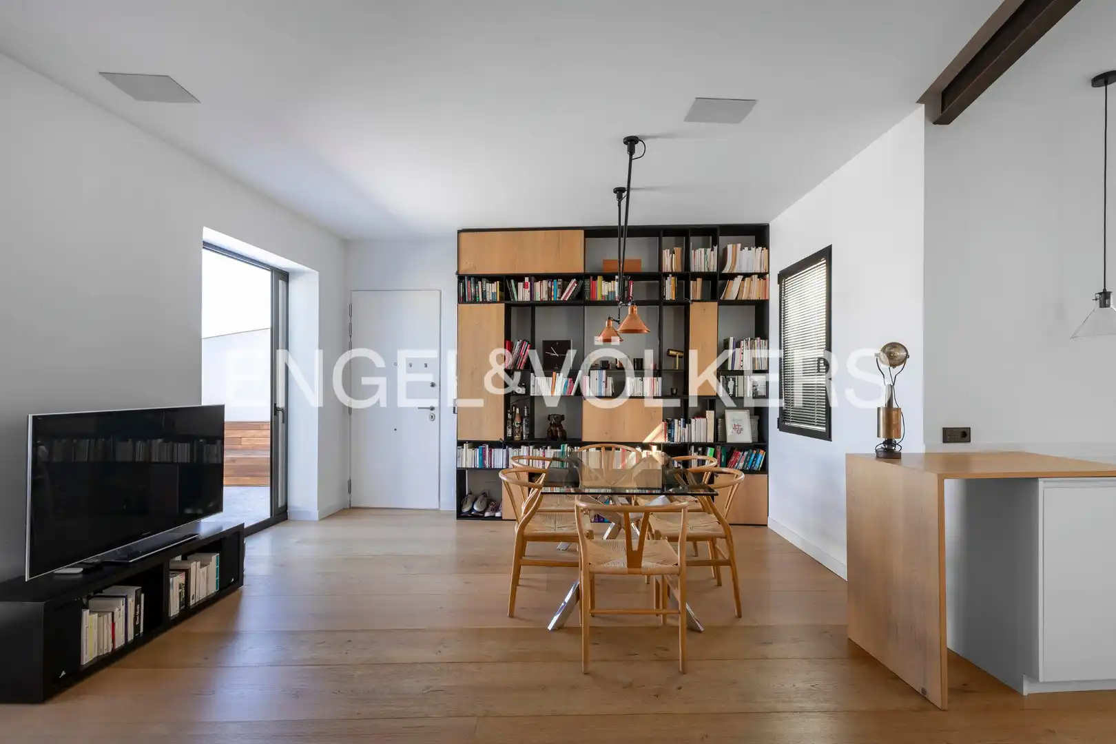 Sala d'estar de Àtic en venda en Madrid amb Aire condicionat, Calefacció i Terrassa