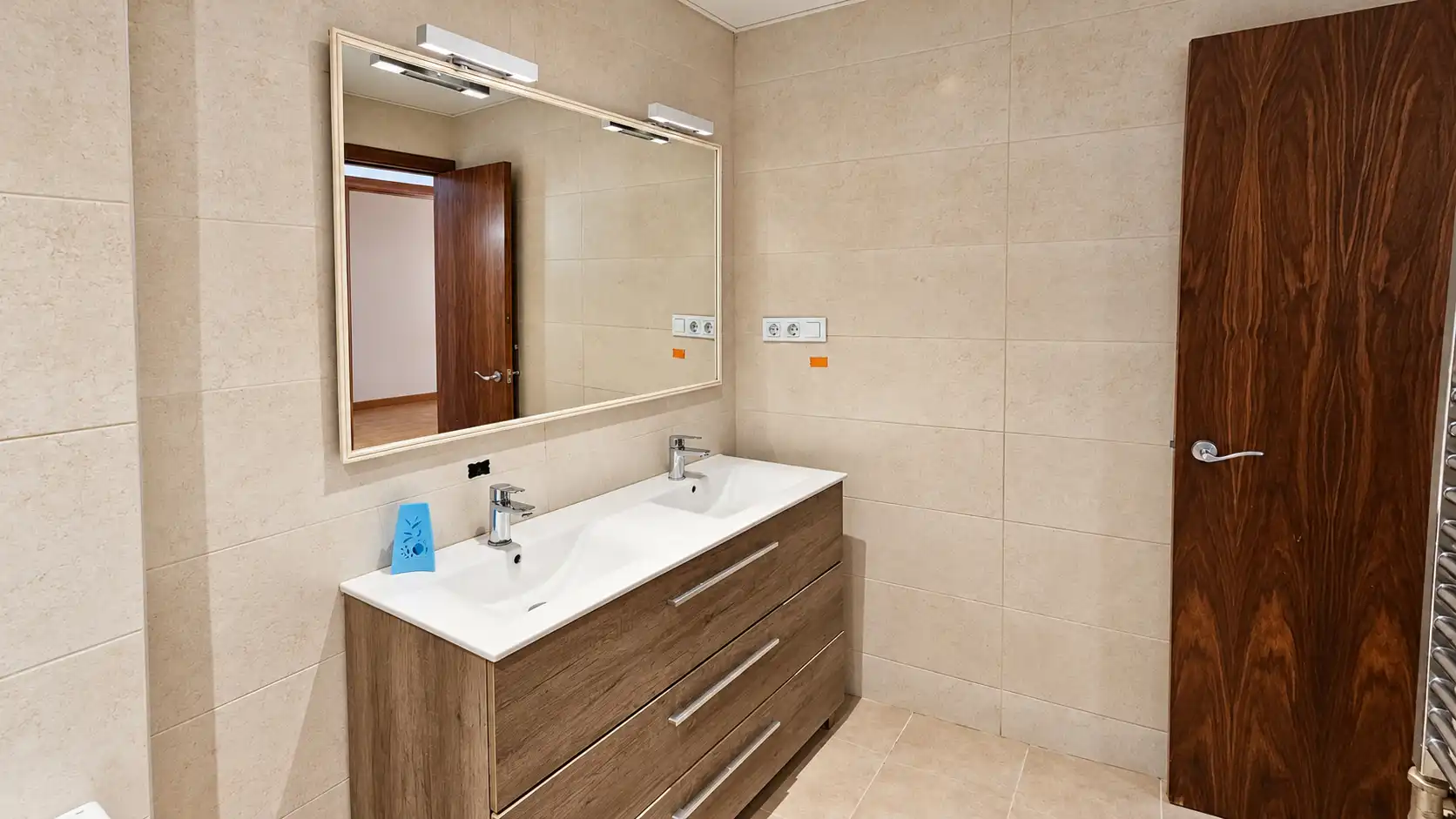 Piso con terraza en venta en Carrer de Francisco de Vitòria 16, imagen 10