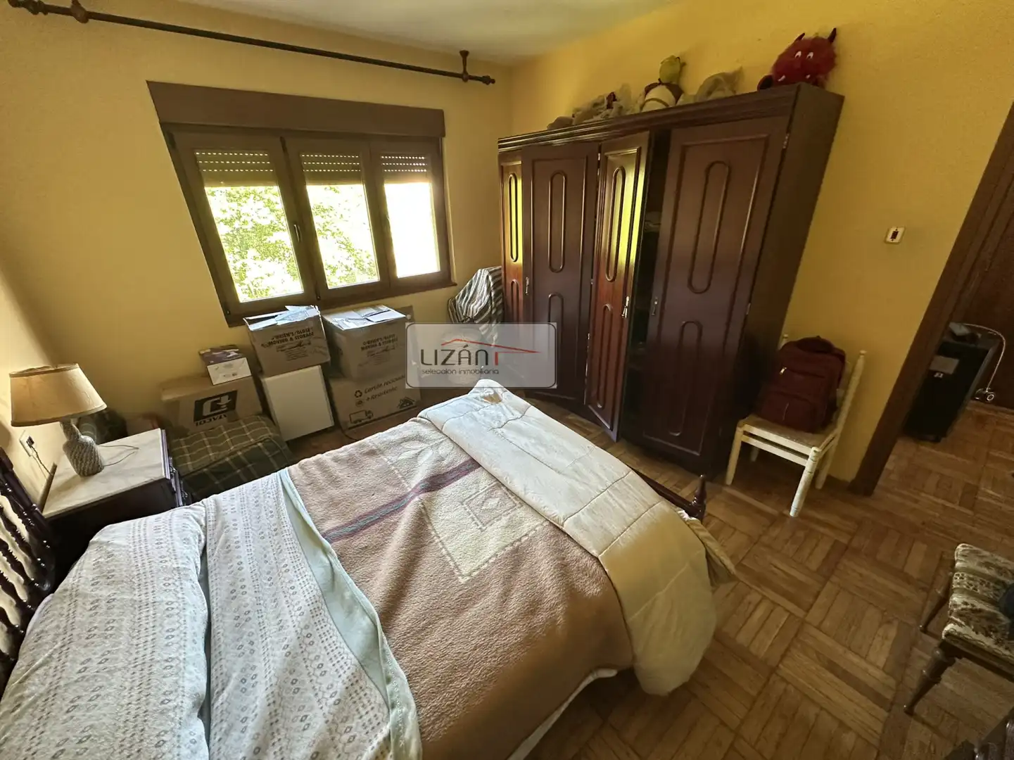 Dormitori de Casa o xalet en venda en Siero amb Calefacció i Parquet