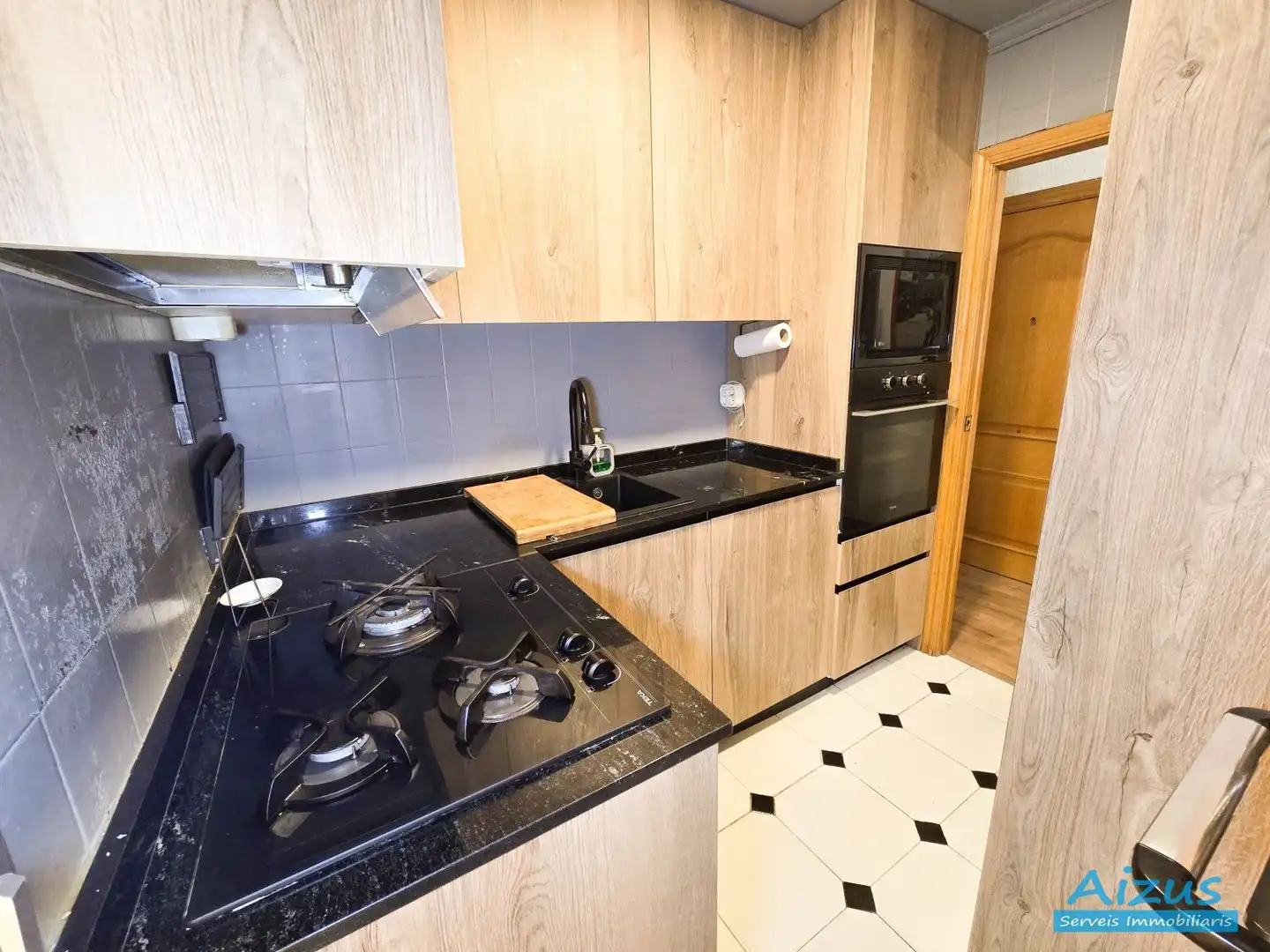 Cocina de Piso en venta en Ripollet con Aire acondicionado, Horno y Balcón