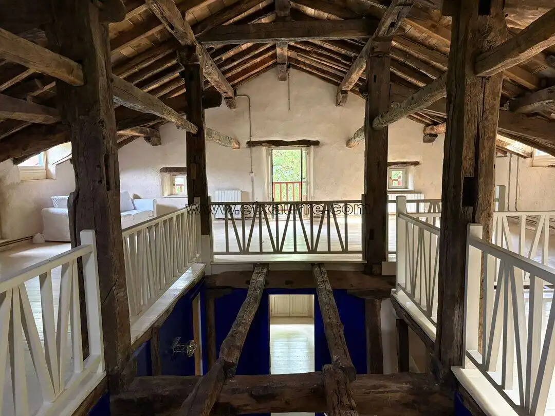Country house zur Miete in Laudio / Llodio mit Heizung und Balkon