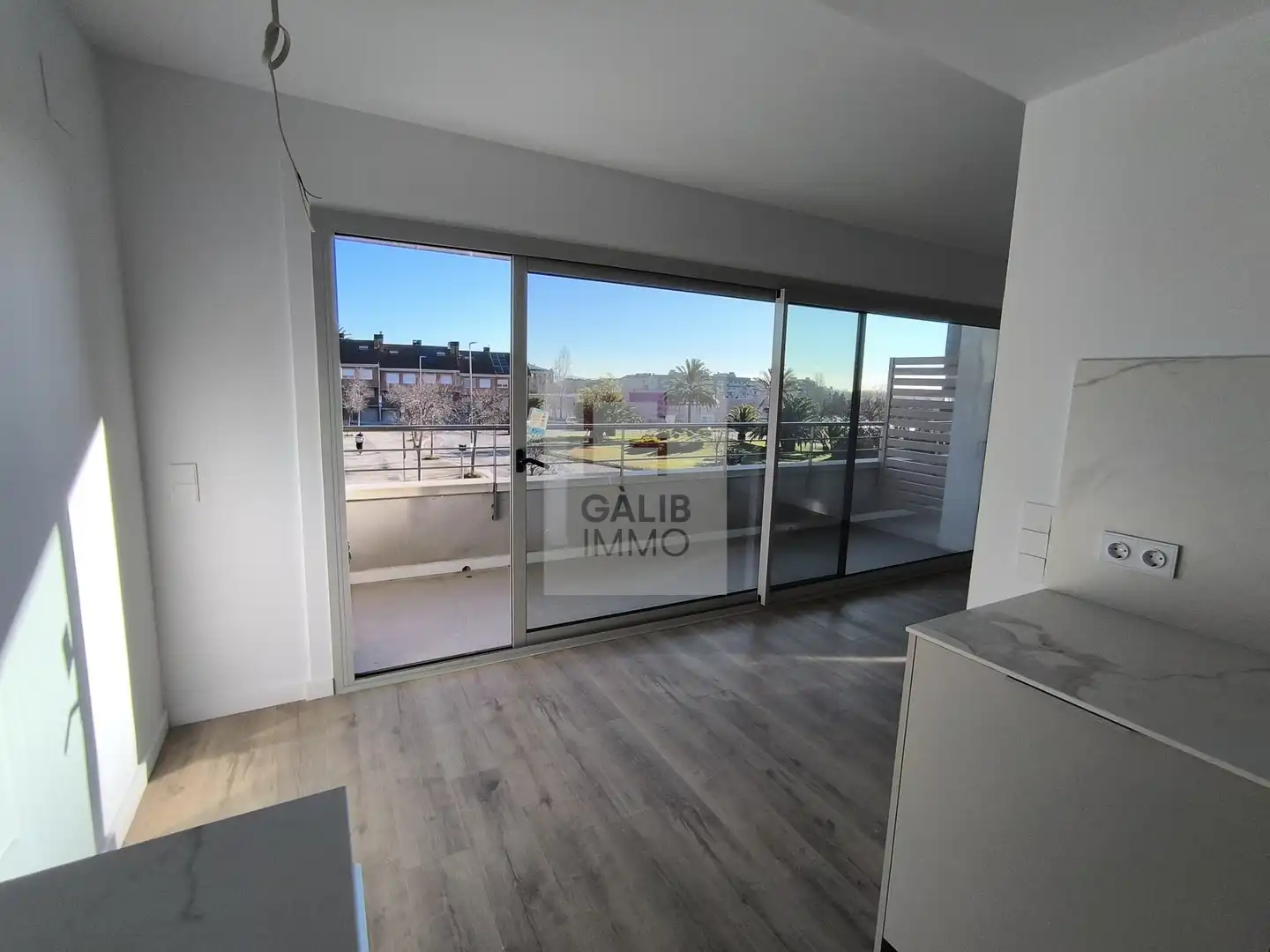 Balcony of Flat for sale in Figueres  with Air Conditioner, Storage room and Swimming Pool