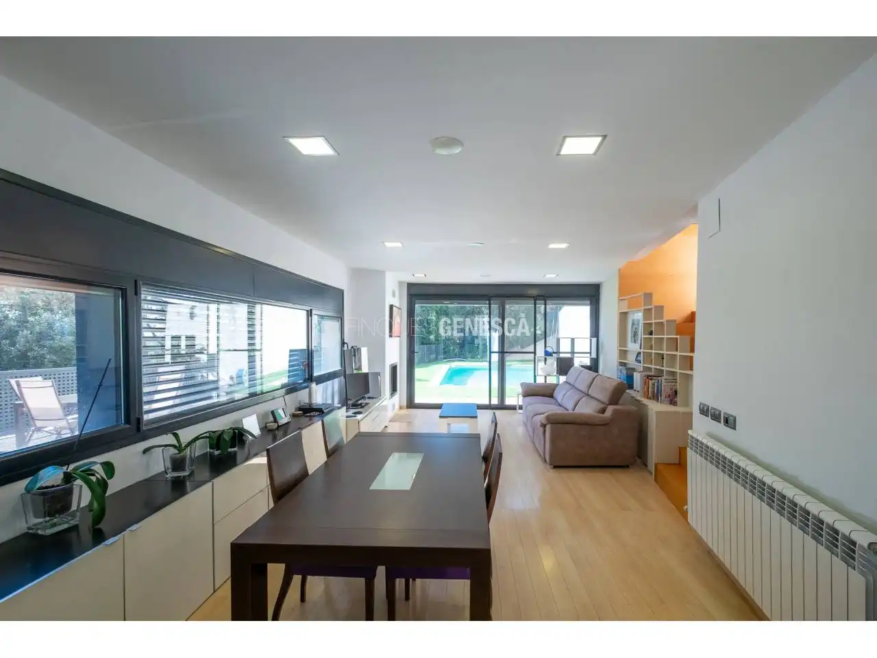 Sala de estar de Casa o chalet en venta en Matadepera con Aire acondicionado, Calefacción y Jardín privado