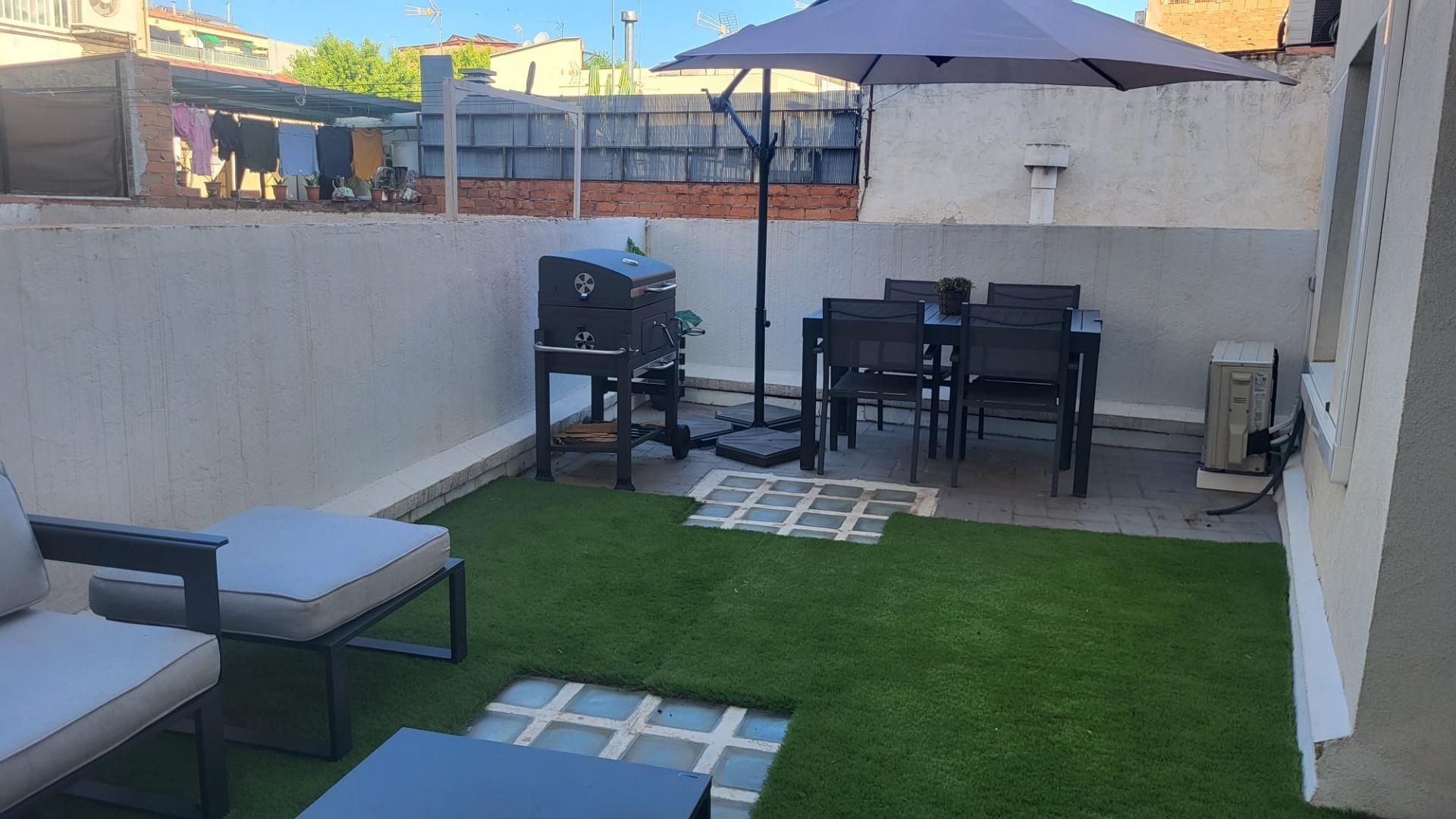 Terrassa de Pis en venda en Barberà del Vallès amb Aire condicionat, Calefacció i Terrassa