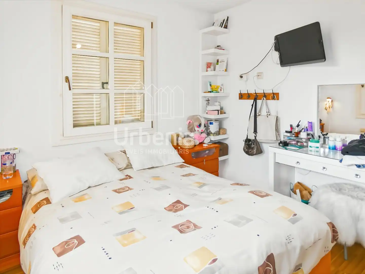 Dormitori de Casa o xalet en venda en Mataró amb Aire condicionat, Calefacció i Terrassa