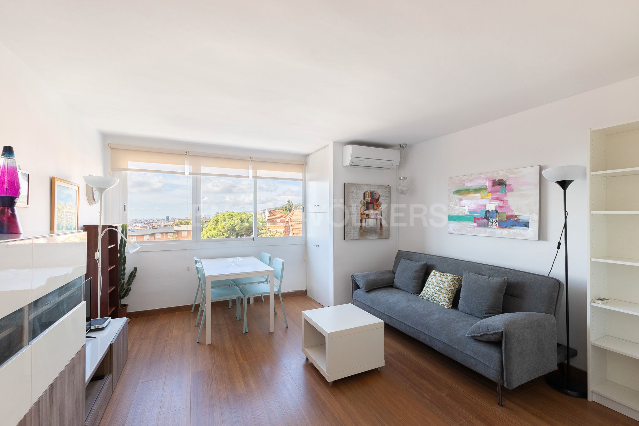 Sala de estar de Loft de alquiler en  Barcelona Capital con Aire acondicionado, Calefacción y Parquet