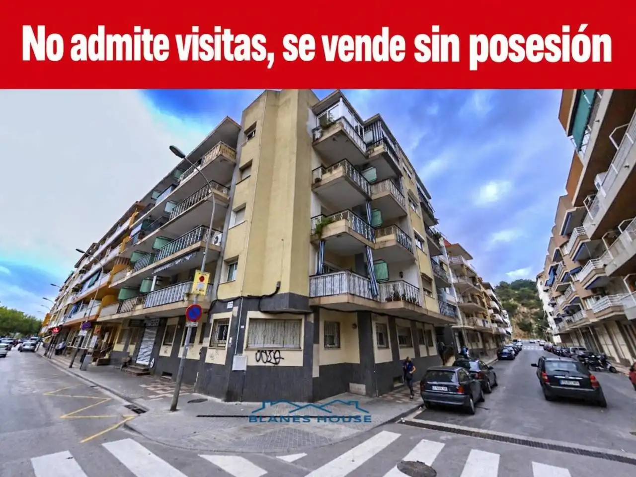 Parcheggio con ascensore in vendita a Calle JOSEP CARNER