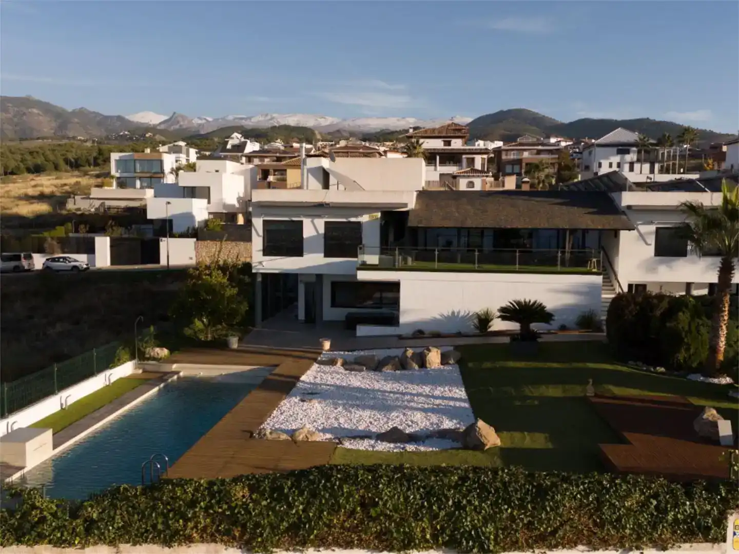Vista exterior de Pis en venda en La Zubia amb Aire condicionat, Jardí privat i Parquet