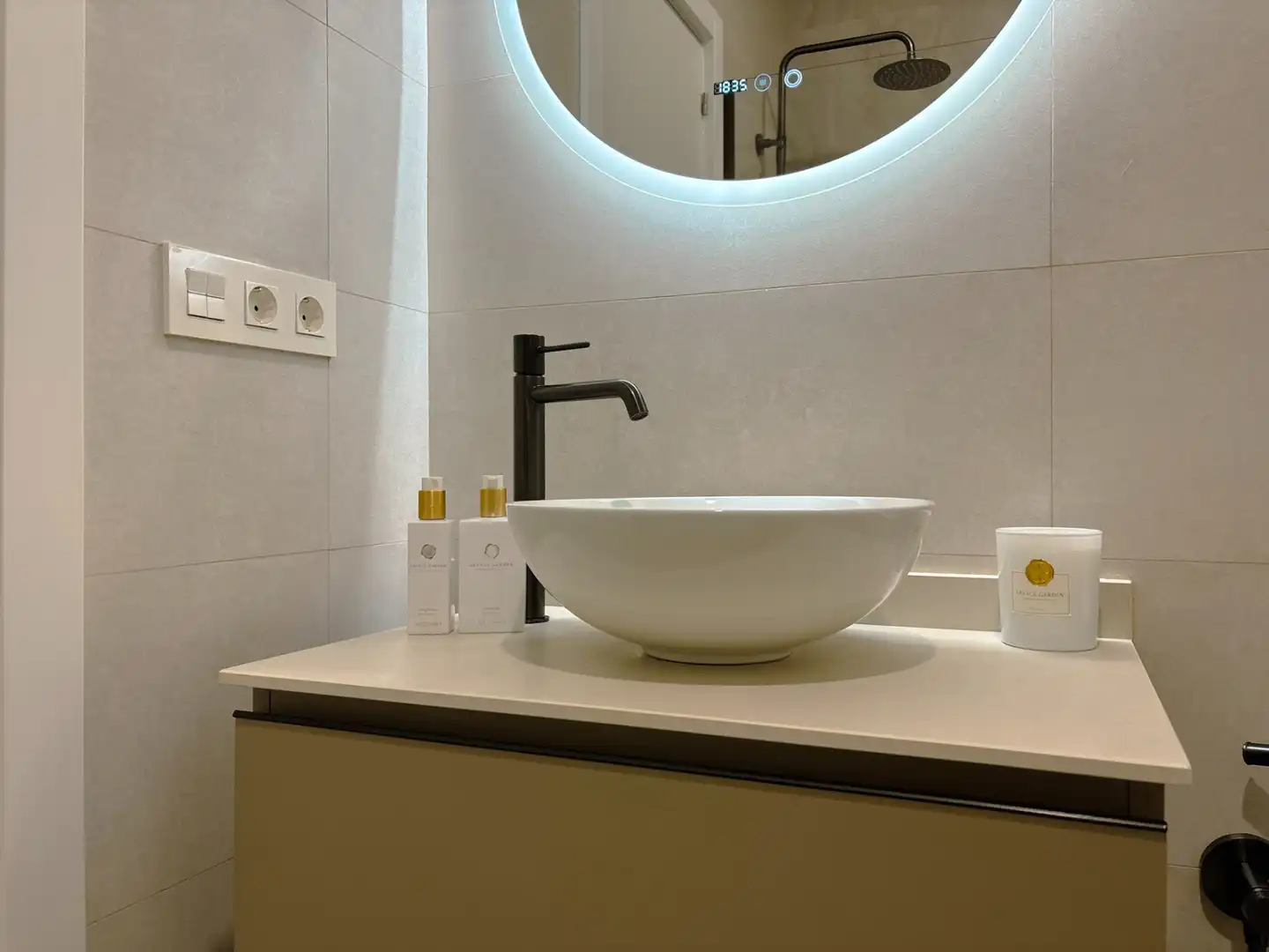 Baño de Apartamento de alquiler en Islantilla con Calefacción, Terraza y Amueblado