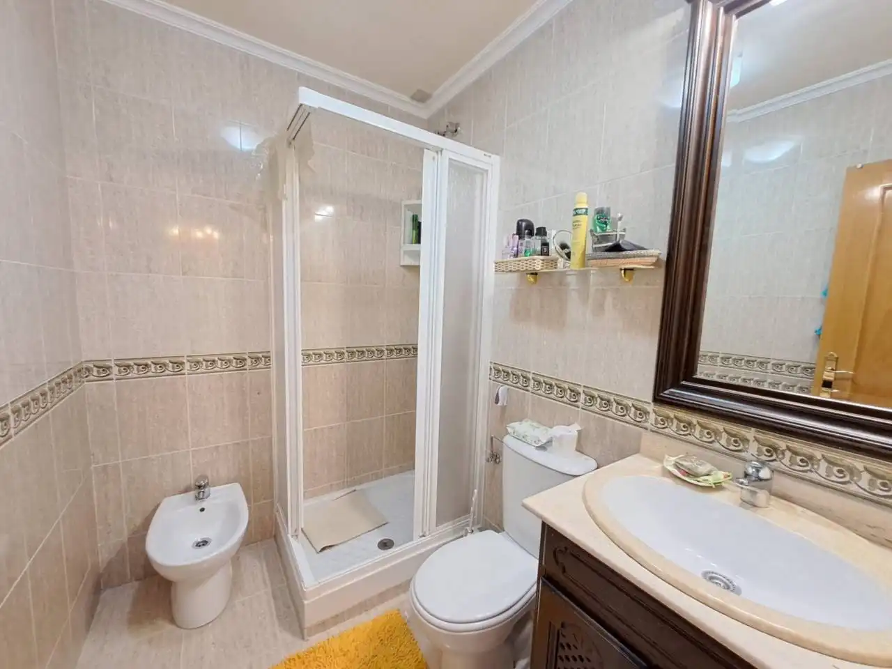 Baño de Casa adosada en venta en Villagonzalo Pedernales con Calefacción, Jardín privado y Terraza
