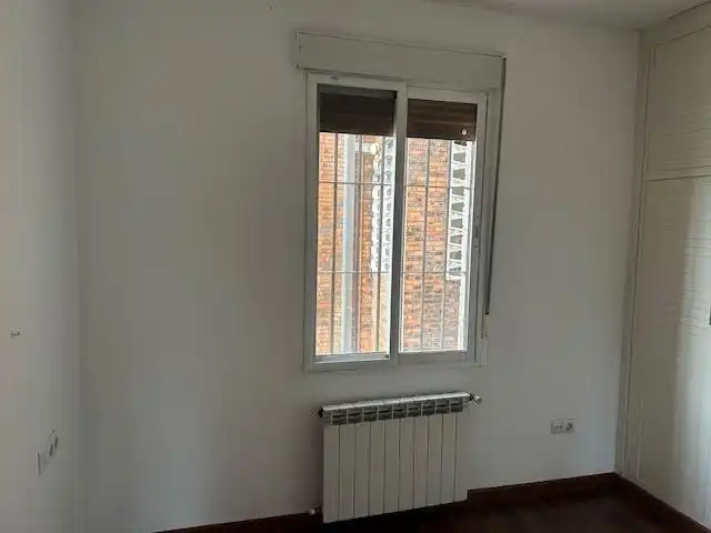 Schlafzimmer von Wohnung zum Verkauf in Córdoba mit Klimaanlage, Heizung und Terrasse
