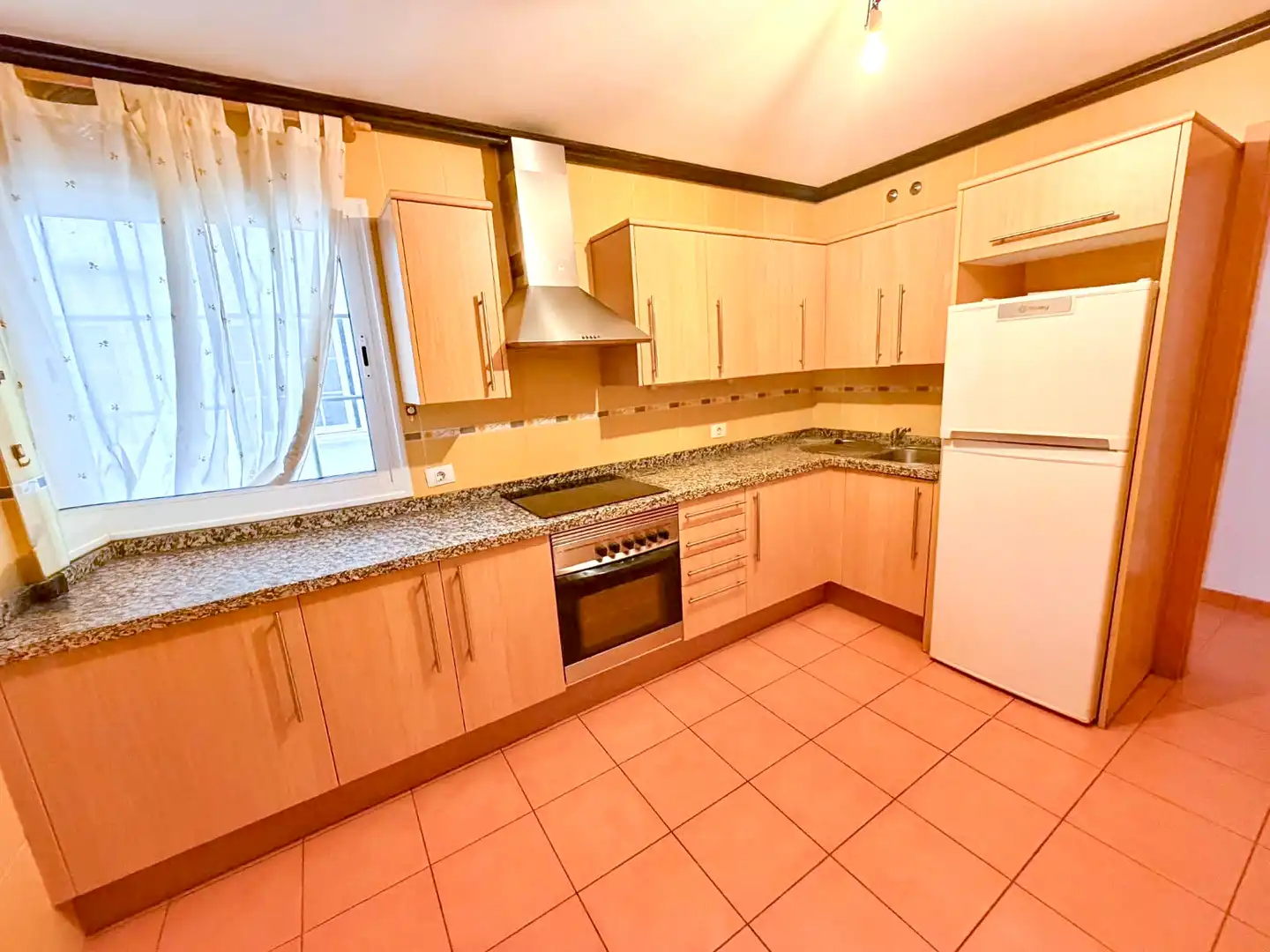 Appartamento con terrazza in vendita a Calle el Carmen