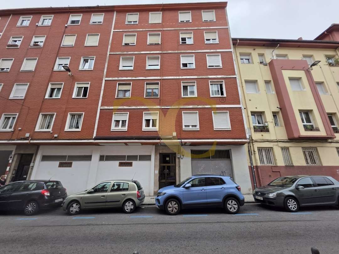 Vista exterior de Pis en venda en Santander