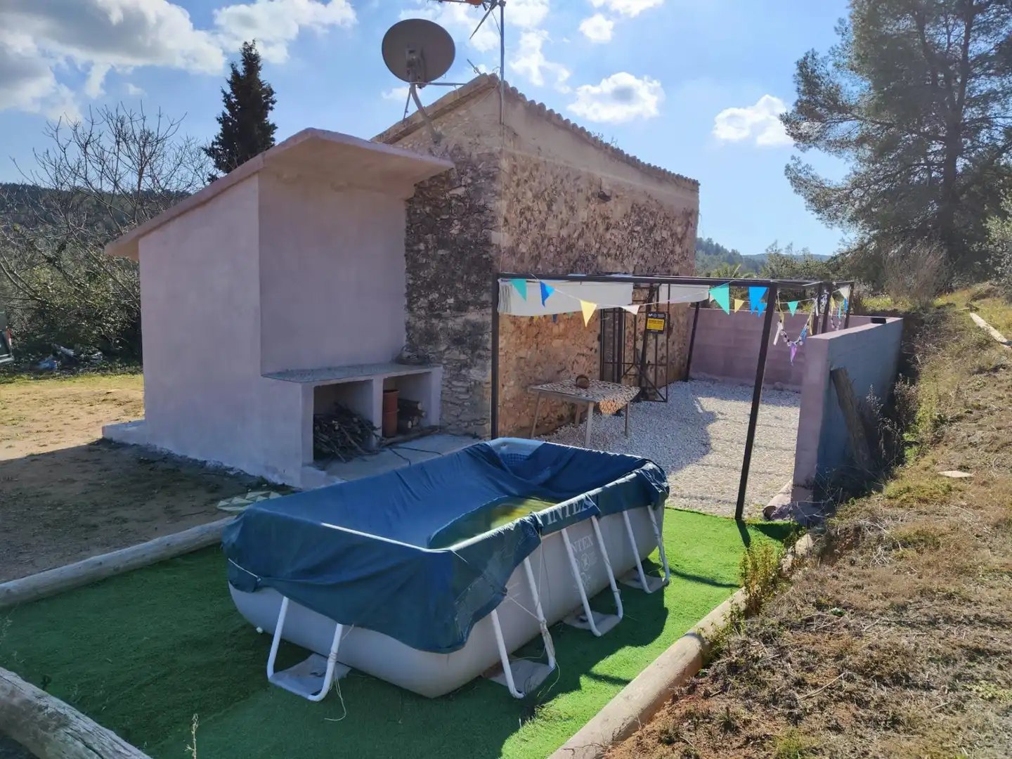 Piscina de Finca rústica en venta en Castellet i la Gornal con Jardín privado