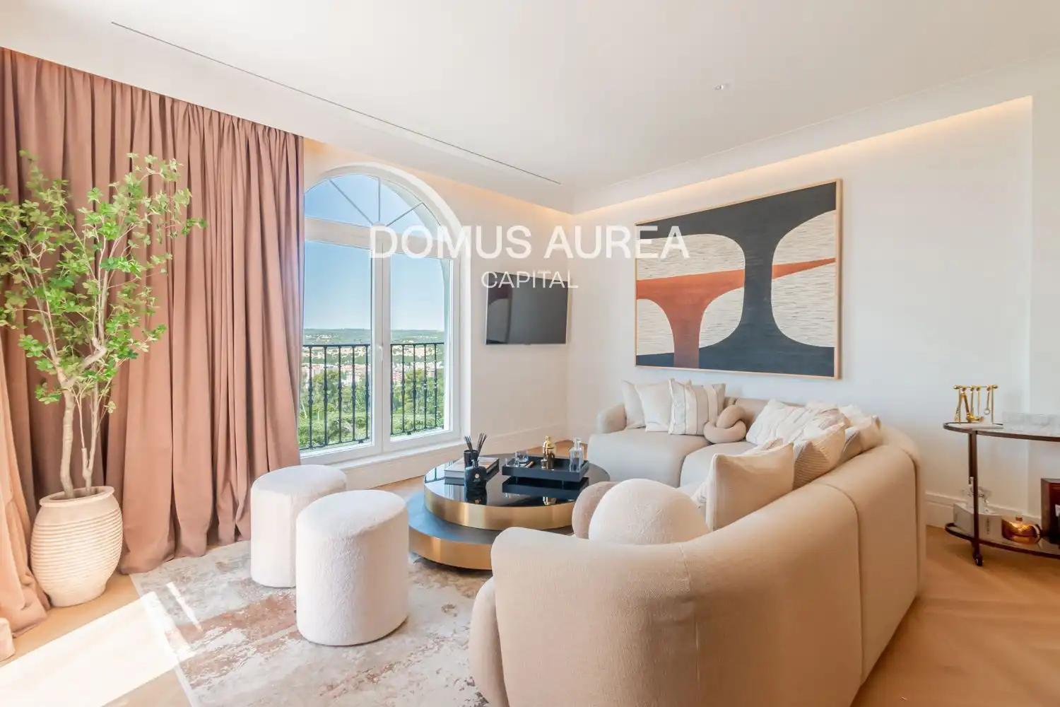 Living room of Attic for rent in Madrid  with Air Conditioner, Heating and Parquet flooring