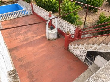 Adosado con piscina en venta en Camino Jovada