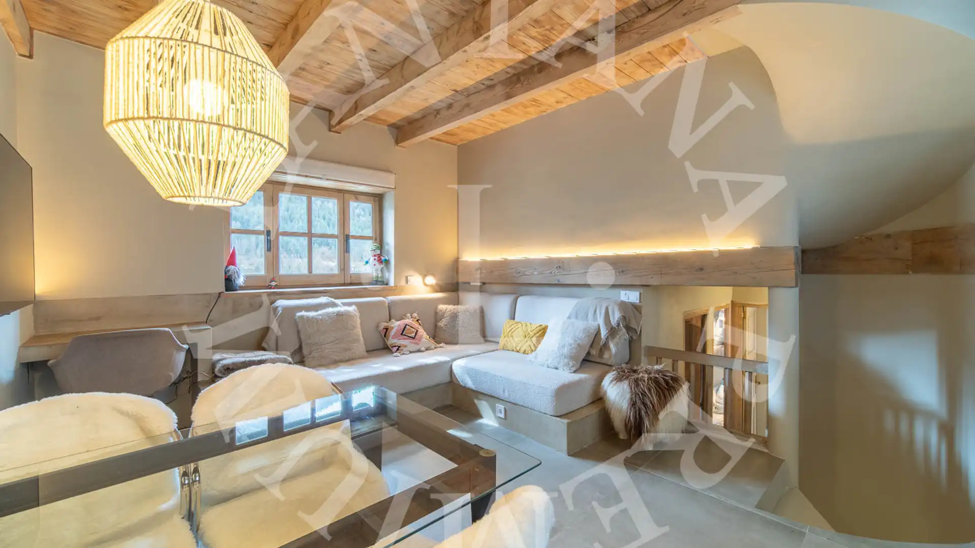 Sala d'estar de Pis en venda en Naut Aran amb Calefacció, Traster i Moblat