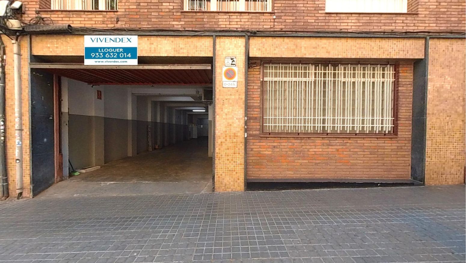 Parking de Local en venta en  Barcelona Capital con Terraza