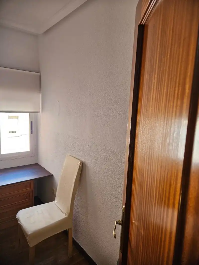 Flat with garden to rent in Casco Antiguo, imagen 17