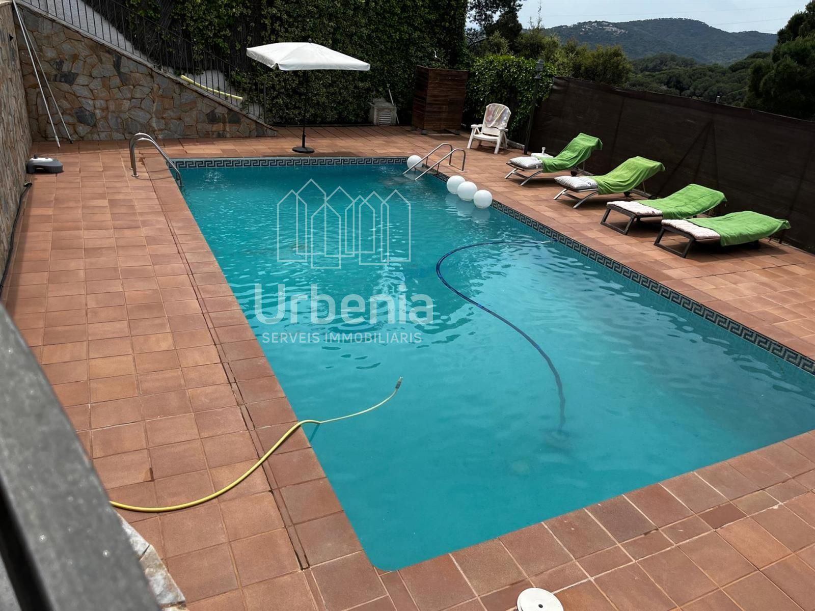 Piscina de Casa o xalet en venda en Sant Cebrià de Vallalta amb Calefacció i Piscina