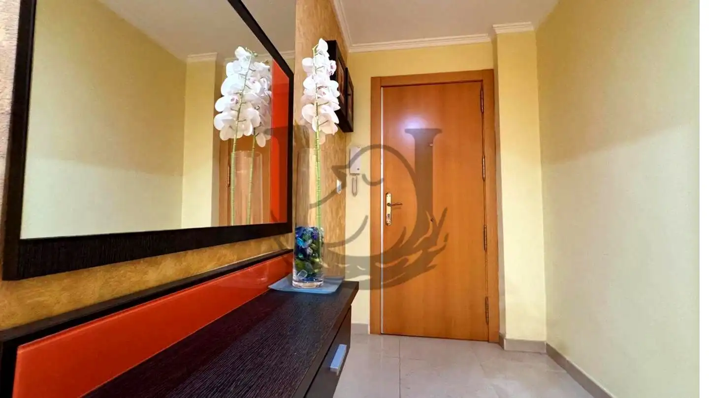 Fotografía del inmueble reportado: 950 €/mes — Silla, Silla