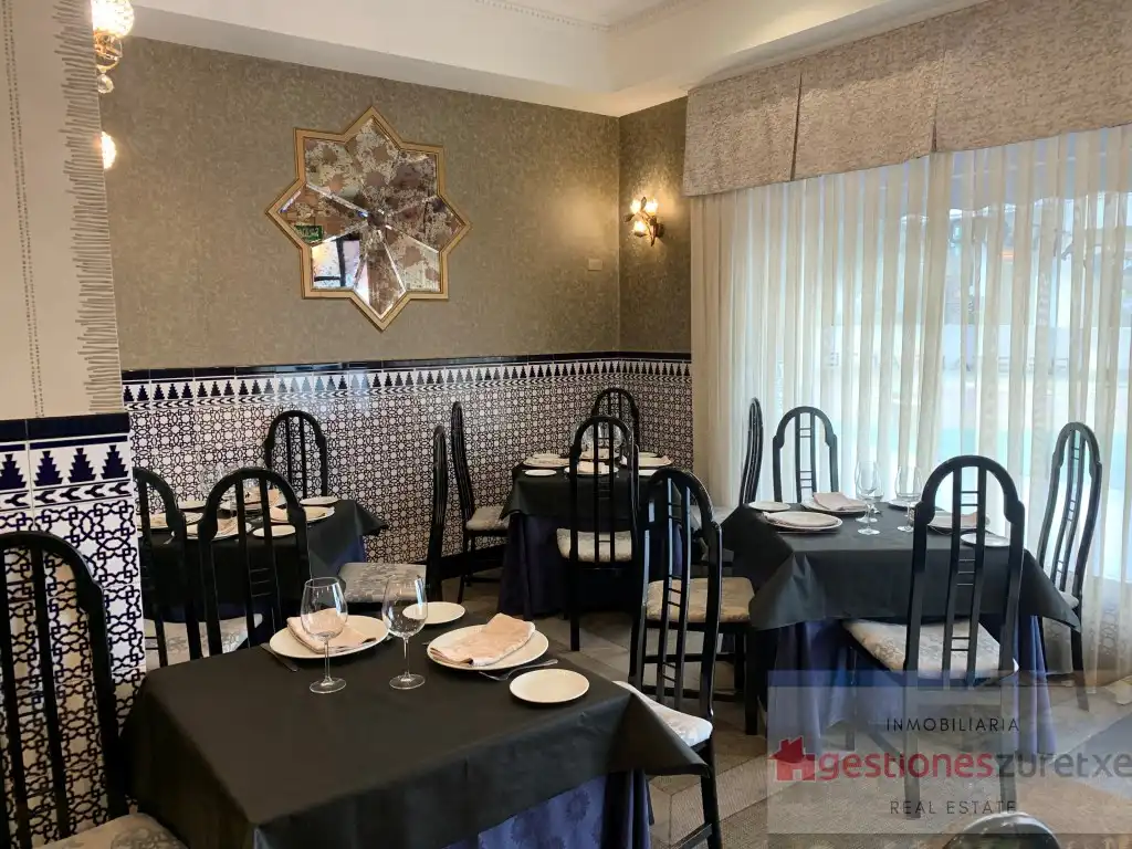 Esszimmer von Geschaftsraum zum Verkauf in Bilbao 