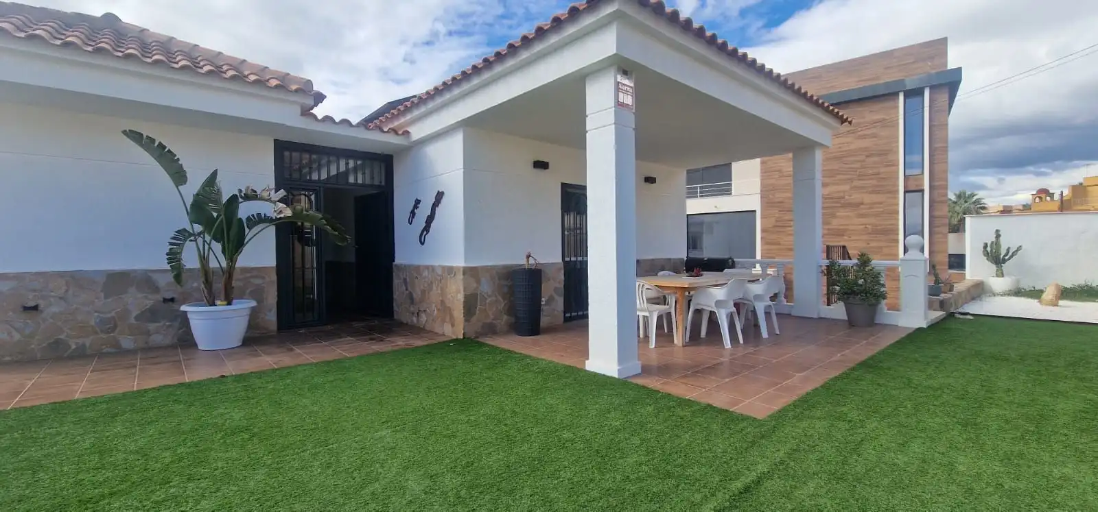 Houses for sale in Calarreona