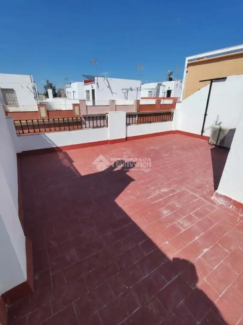 Terraza de Casa adosada en venta en Marchena
