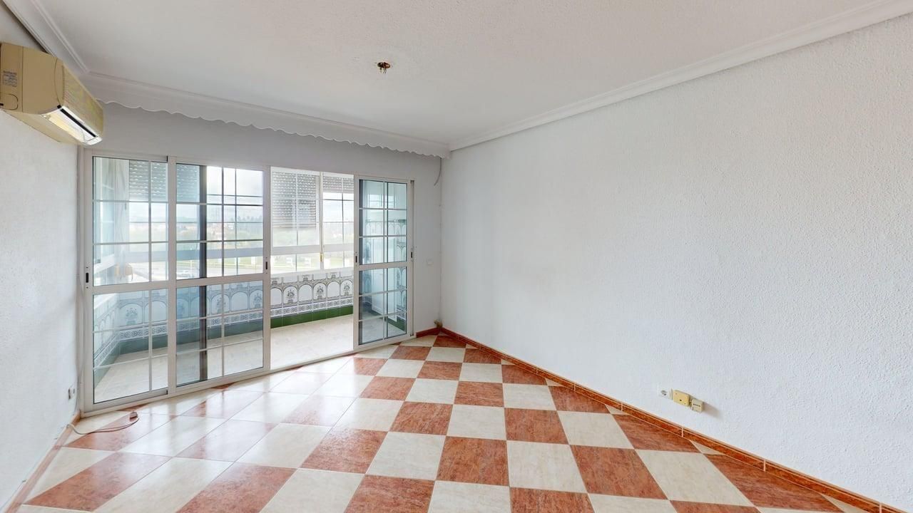 Habitación de Piso en venta en  Sevilla Capital con Aire acondicionado