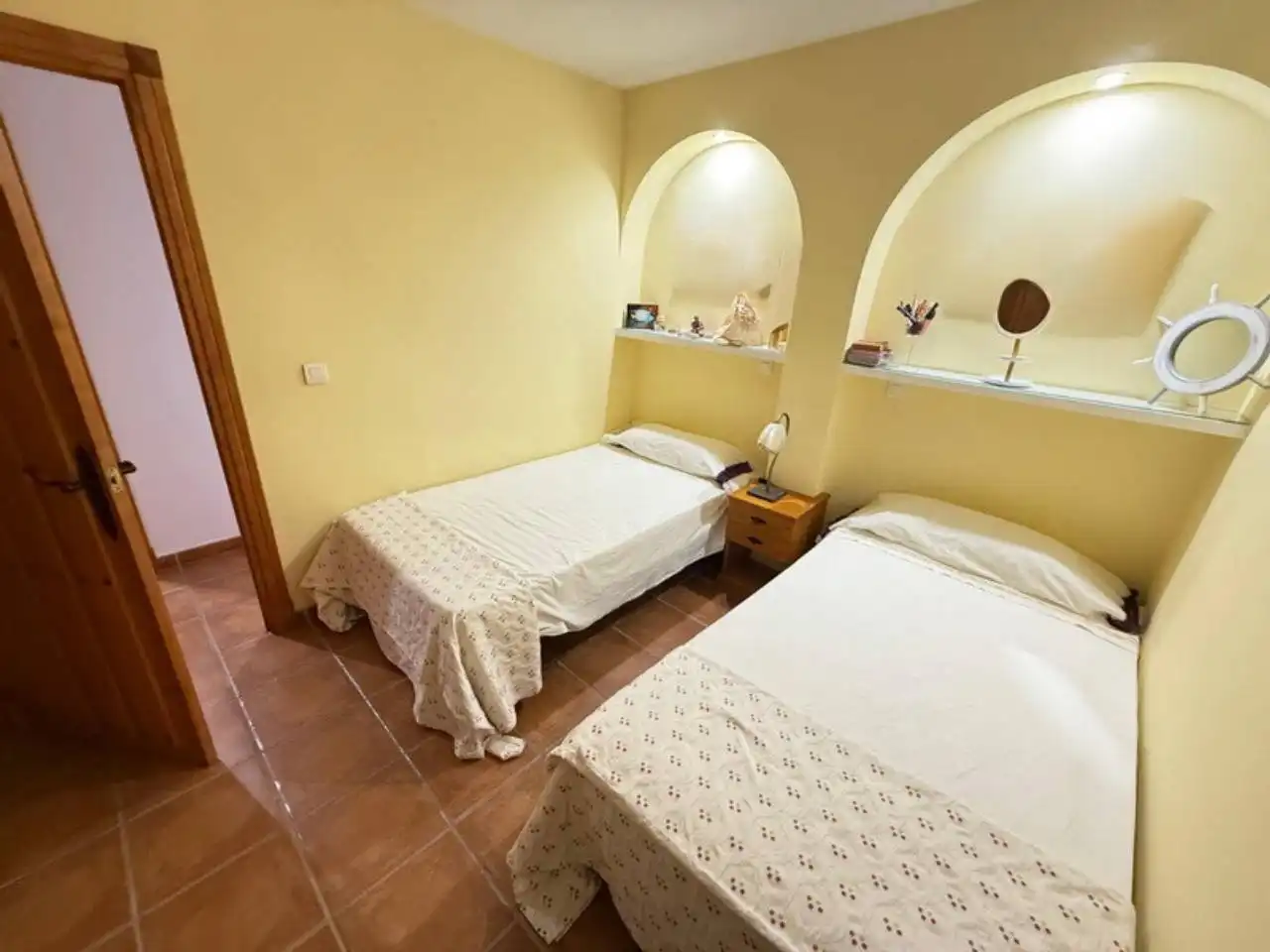Schlafzimmer von Wohnungen zum Verkauf in Almuñécar mit Klimaanlage, Terrasse und Abstellraum