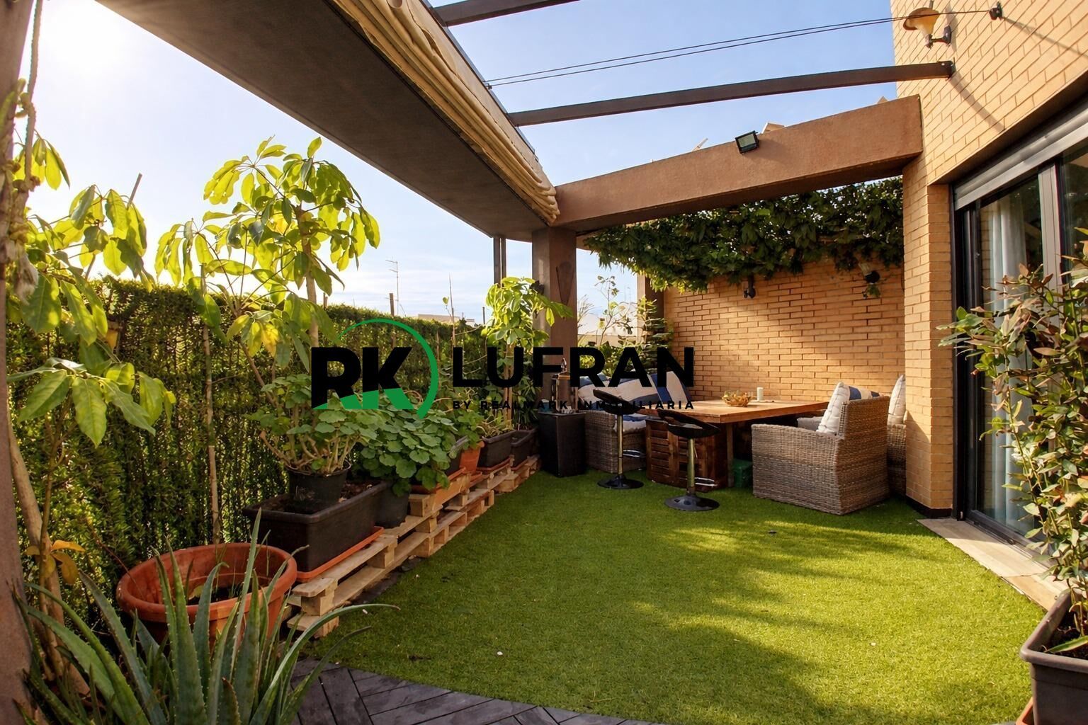 Terrace of Attic for sale in Alicante / Alacant  with Air Conditioner, Furnished and Jacuzzi