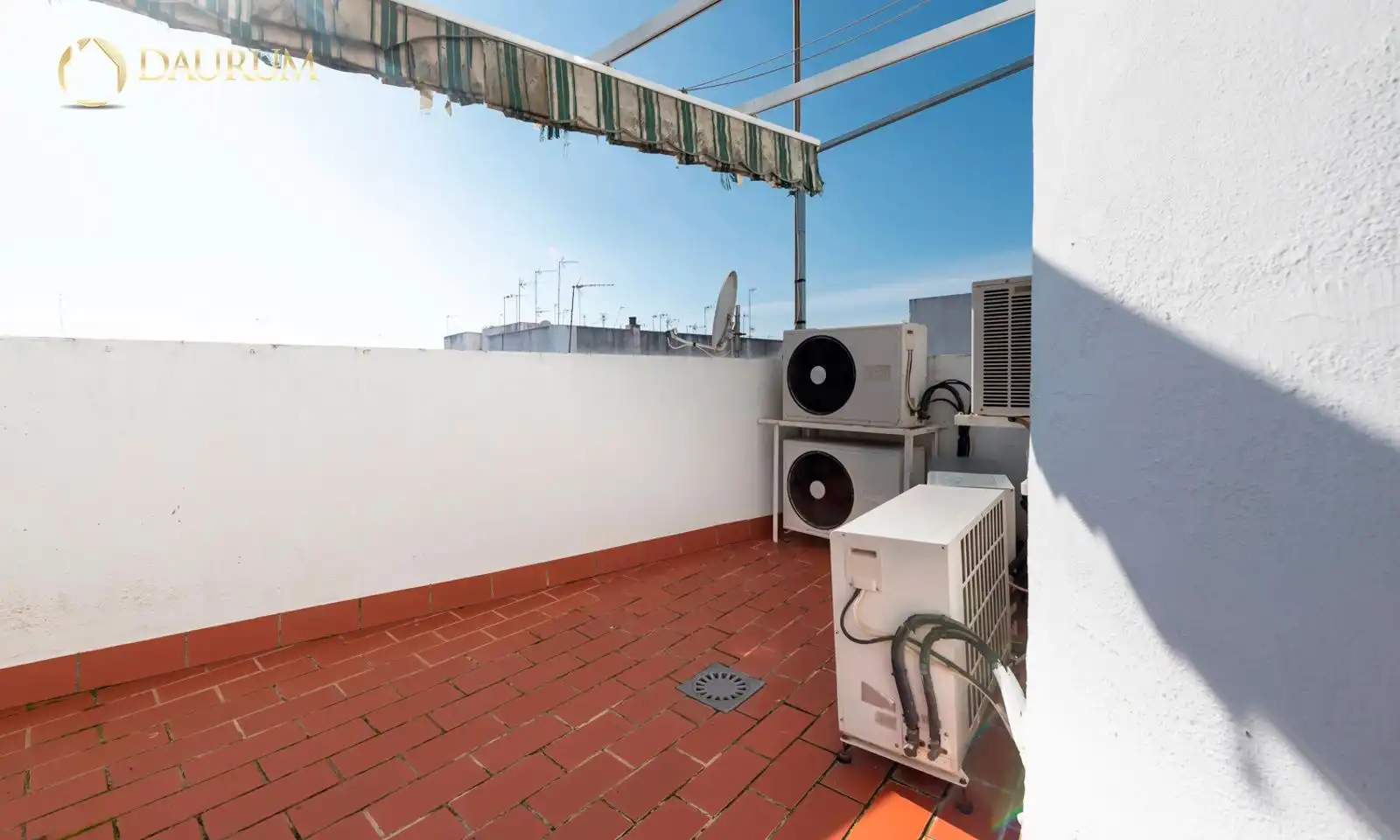 Terrassa de Casa o xalet en venda en Alcalá de Guadaira amb Aire condicionat, Calefacció i Terrassa