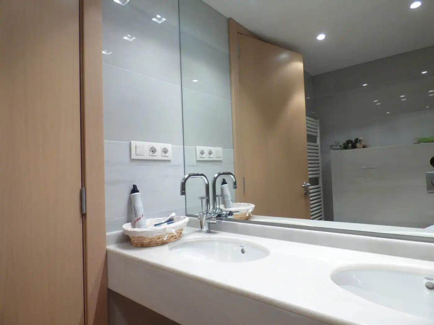 Bany de Casa o xalet en venda en Manresa amb Aire condicionat, Calefacció i Terrassa