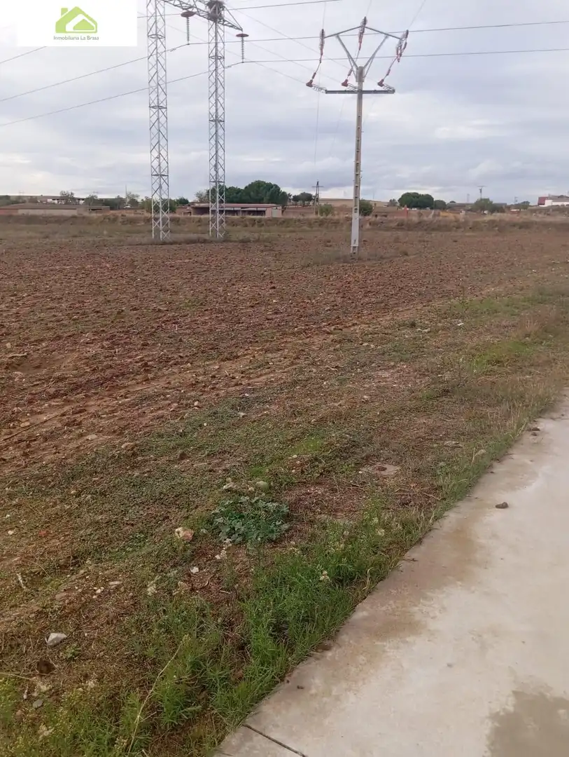 Terrenys i solars en venda a Coreses, imagen 4