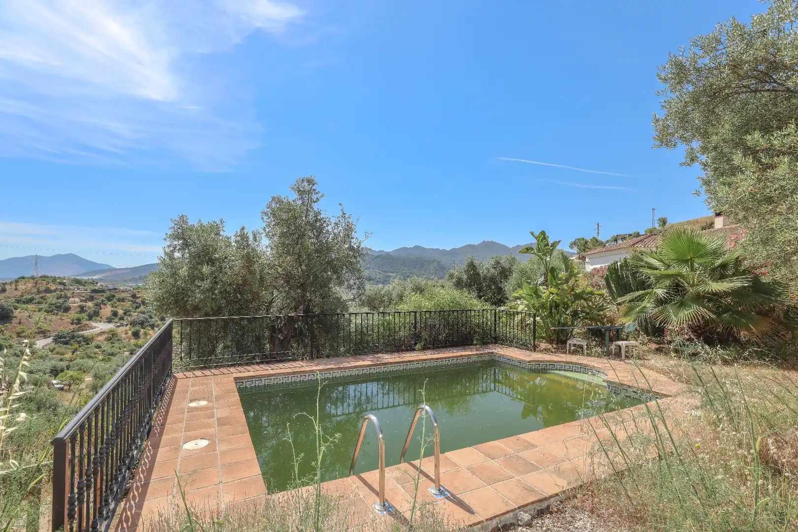 Piscina de Casa o xalet en venda en Monda amb Aire condicionat, Jardí privat i Piscina