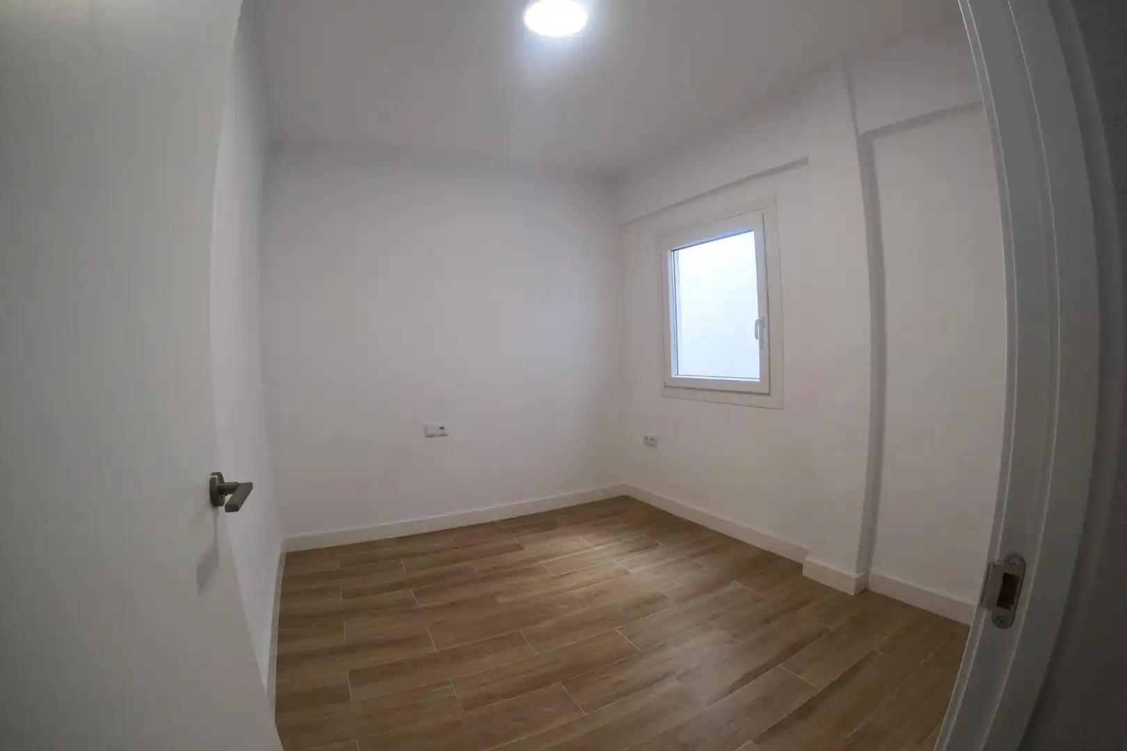 Flat for rent in Plasencia  with Terrace
