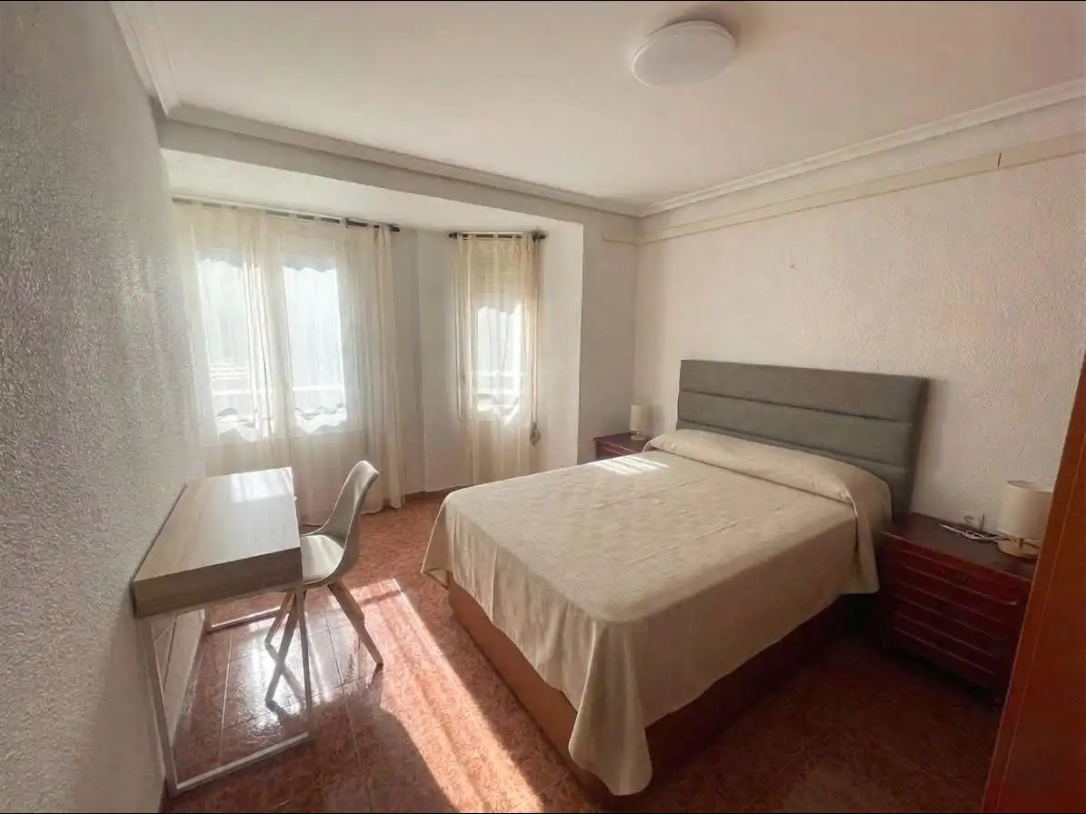 Bedroom of Flat for sale in Elche / Elx  with Air Conditioner, Heating and Storage room