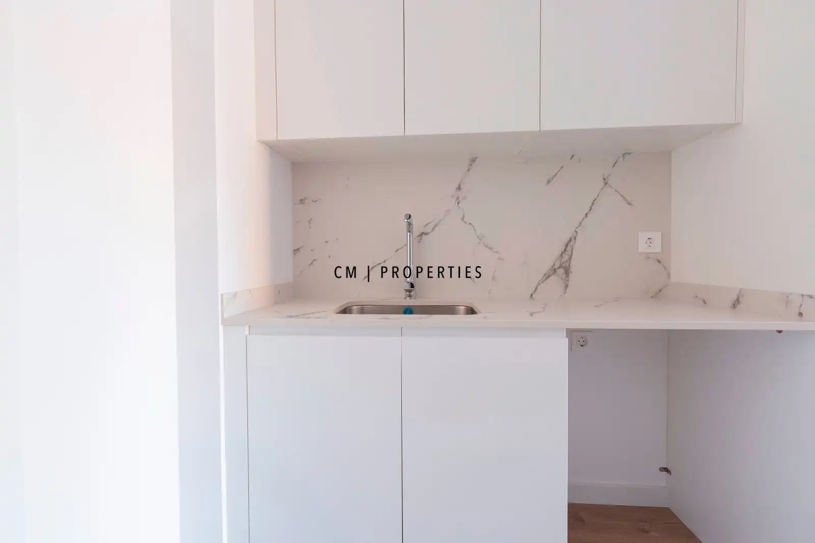 Cocina de Piso de alquiler en Valencia con Terraza, Trastero y Piscina