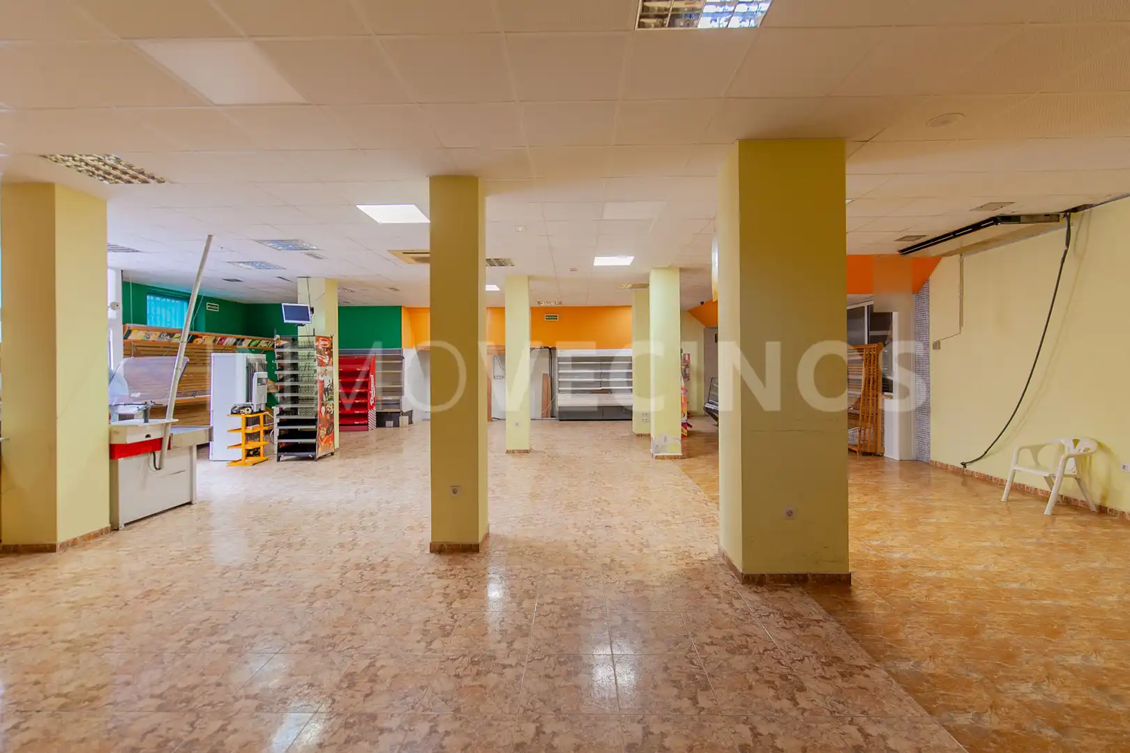 Local en venta en Antella
