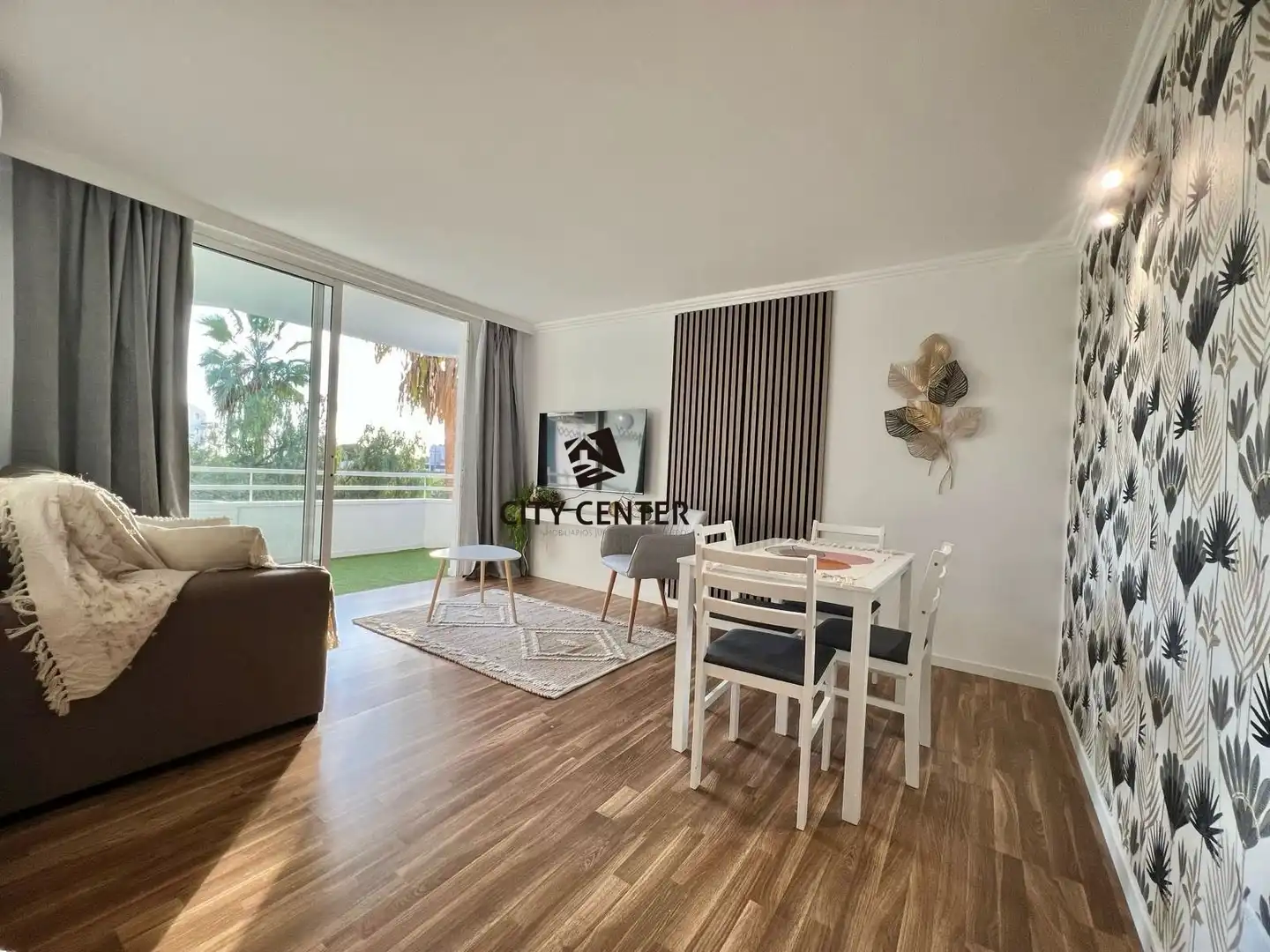 Sala de estar de Estudio en venta en San Miguel de Abona con Aire acondicionado, Amueblado y Balcón