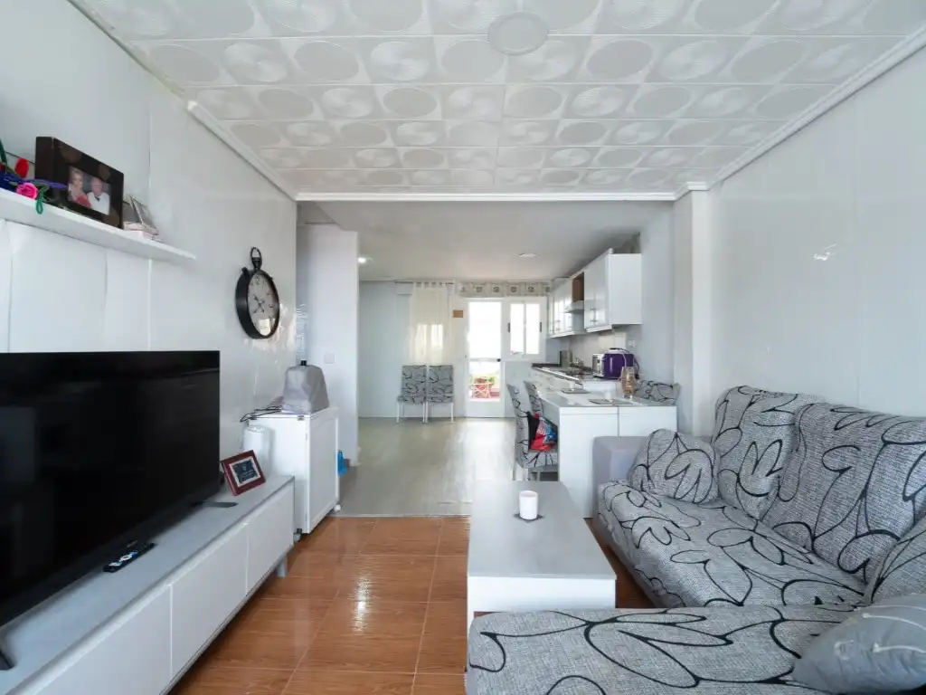 Sala d'estar de Pis en venda en Riba-roja de Túria amb Aire condicionat i Terrassa