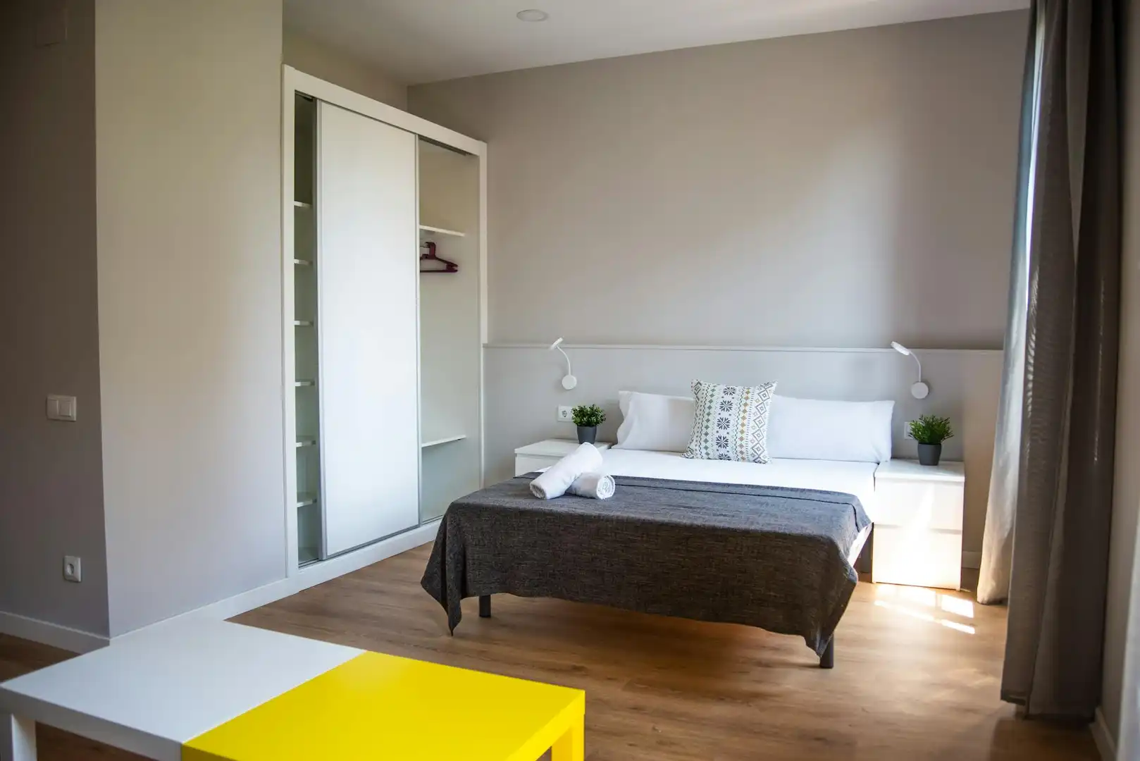 Bedroom of Flat for rent in Barcelona  with Air Conditioner, Heating and Furnished