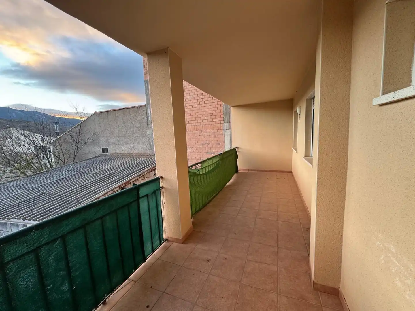Terrassa de Pis en venda en Brea de Aragón amb Calefacció, Terrassa i Traster