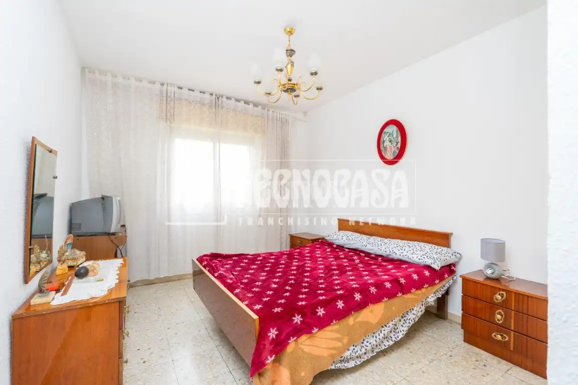 Habitación de Piso en venta en Coslada con Calefacción, Terraza y Balcón