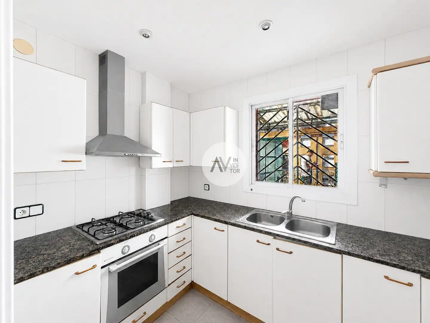 Cocina de Ático en venta en Barcelona con Terraza y Balcón