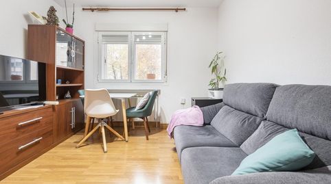 Foto 4 de Piso en venta en C. de Vélez Rubio, Apóstol Santiago, Madrid Capital