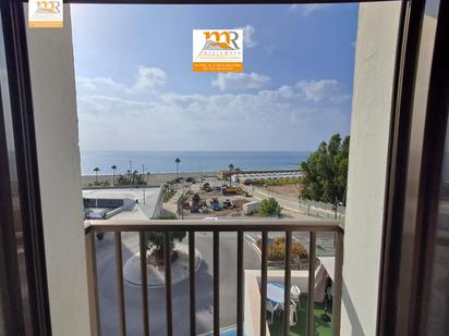 Exterior view of Flat for sale in Estepona  with Terrace and Balcony