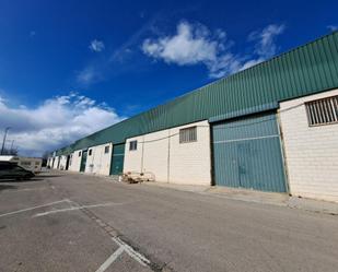 Vista exterior de Nau industrial de lloguer en Alzira