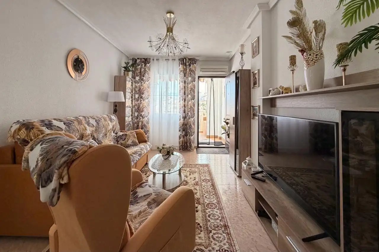 Sala de estar de Planta baja en venta en Torrevieja con Aire acondicionado, Calefacción y Terraza