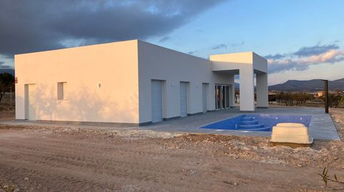 Foto 4 de Casa o chalet en venta en El Pinós / Pinoso, Alicante